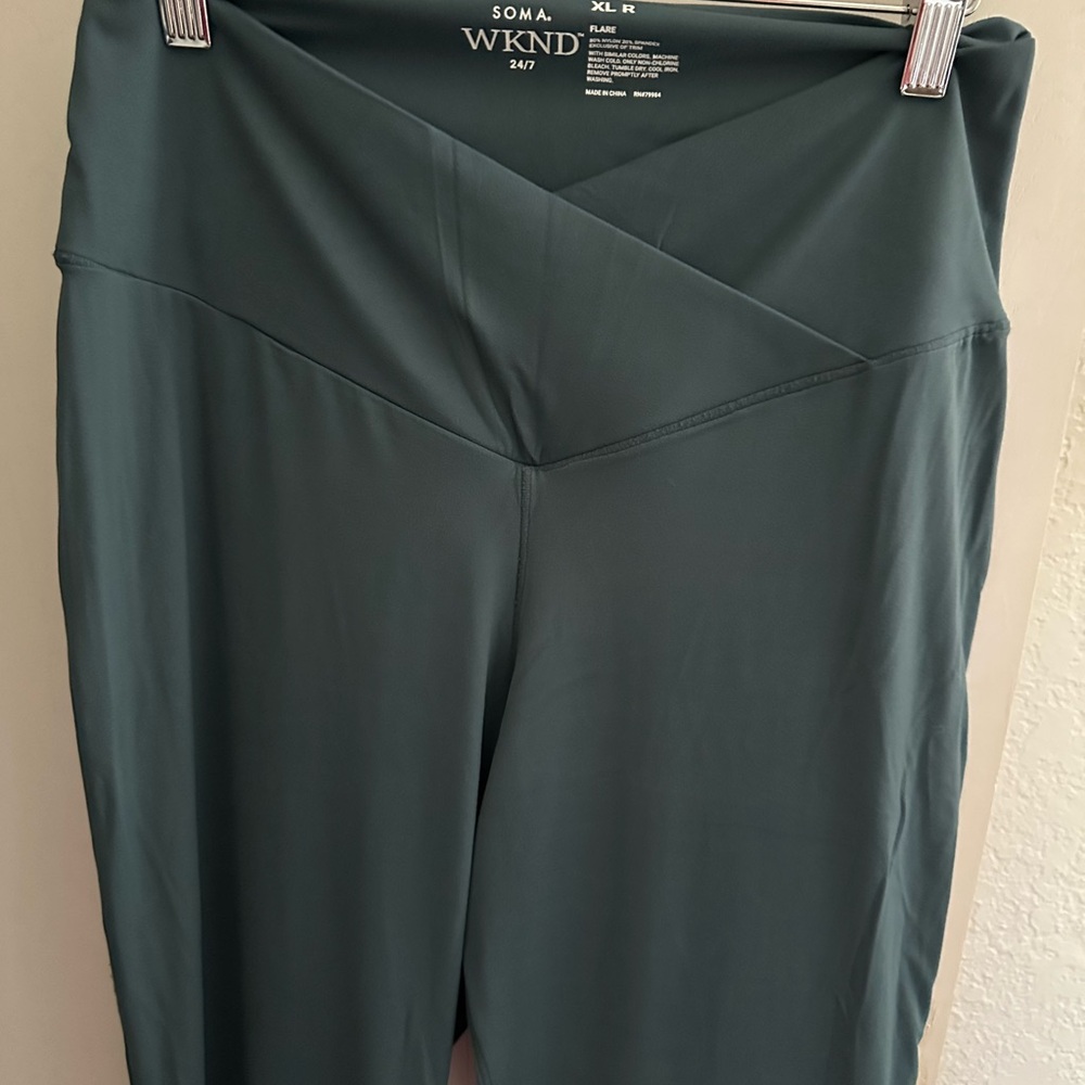 Soma WKND Women's Teal V-Waist Leggings - Picture 6 of 8